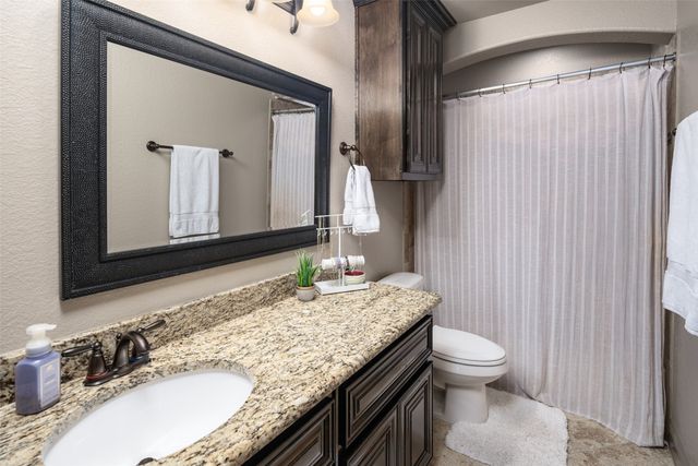 7825 Woodcreek Way, Sachse, TX 75048
