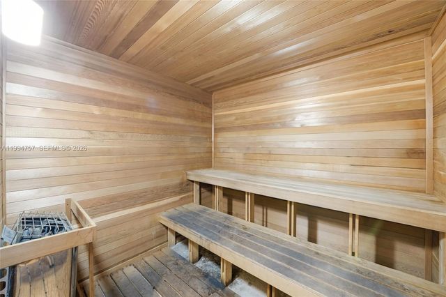 3180 SW 22nd Ter 804, Miami, FL 33145