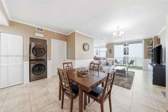 3180 SW 22nd Ter 804, Miami, FL 33145