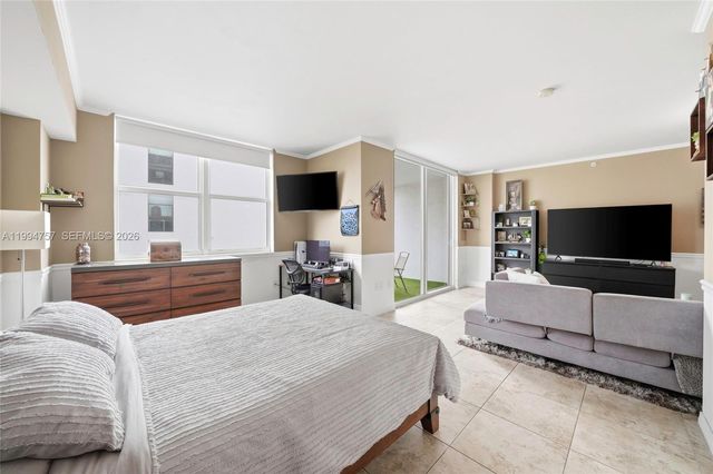 3180 SW 22nd Ter 804, Miami, FL 33145