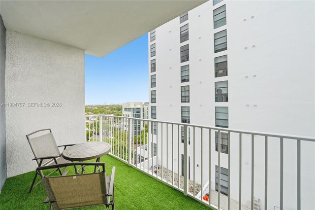 3180 SW 22nd Ter 804, Miami, FL 33145