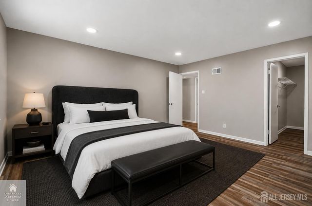 12 Wynwood Drive, South Brunswick, NJ 08852