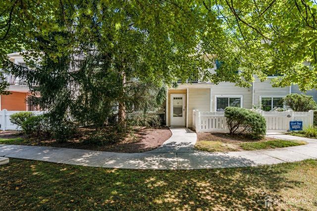 12 Wynwood Drive, South Brunswick, NJ 08852