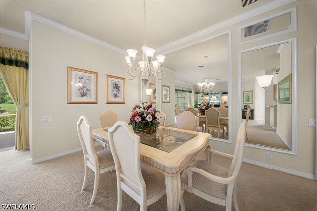 487 Preswick LN, Naples, FL 34120
