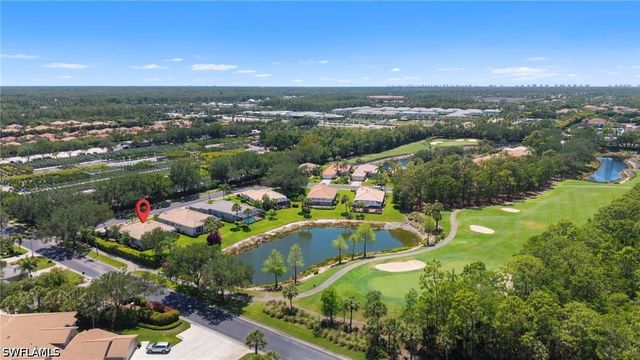 487 Preswick LN, Naples, FL 34120