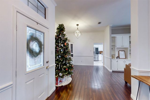 432 Shelby Drive, Burleson, TX 76028
