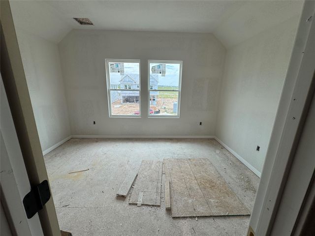 301 Willow Heights DR, Hutto, TX 78634