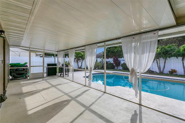 150 PEPPERTREE DRIVE, Orlando, FL 32825