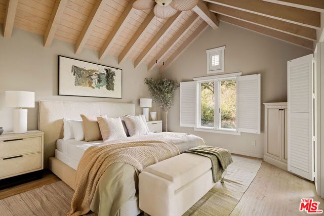 813 Country Club Drive, Ojai, CA 93023