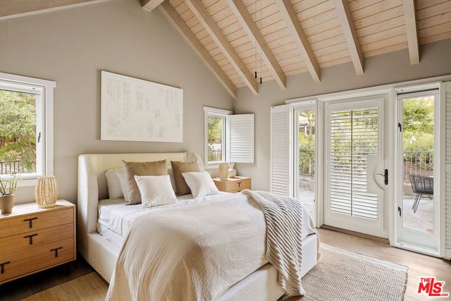 813 Country Club Drive, Ojai, CA 93023