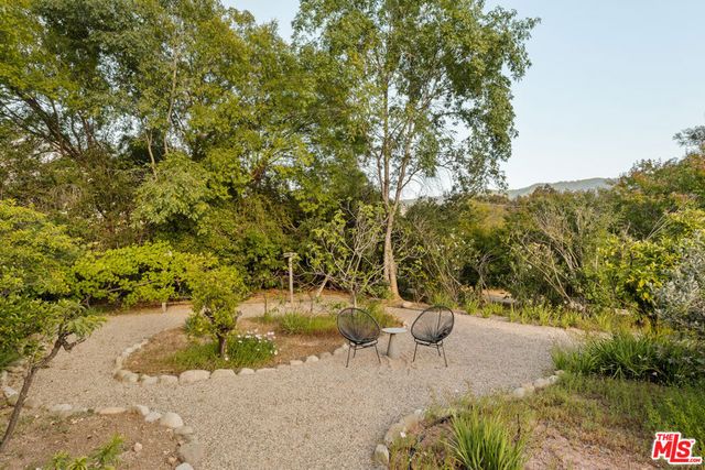 813 Country Club Drive, Ojai, CA 93023