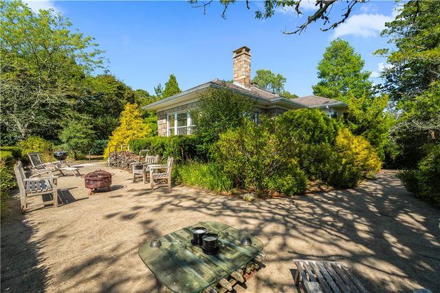 2 Brass Ring Road, Westerly, RI 02891