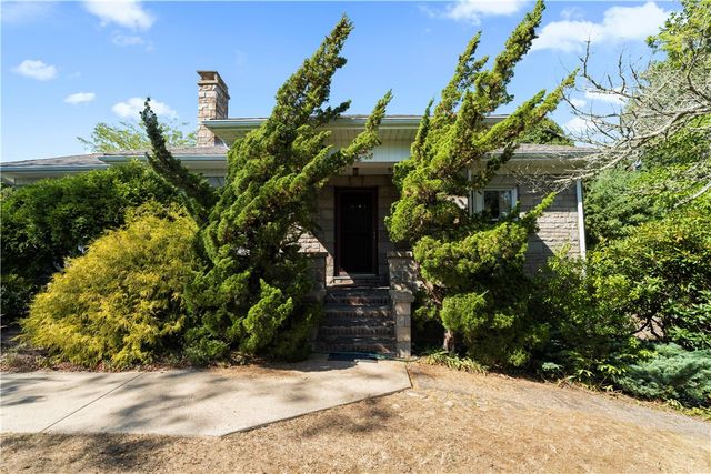 2 Brass Ring Road, Westerly, RI 02891