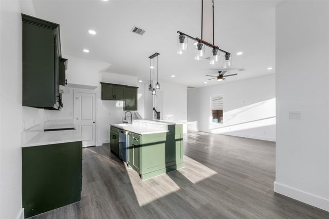 1306 Duff Lane, Houston, TX 77022