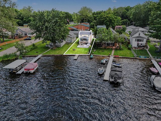 51520 Fish Lake Drive, Marcellus Twp, MI 49067
