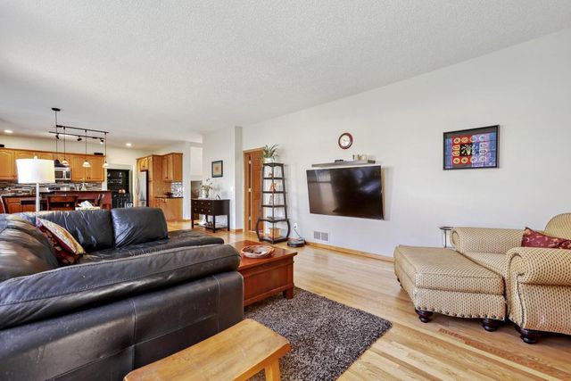 1405 Overlook Court, Elko New Market, MN 55054