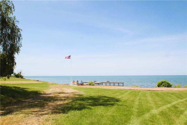 250 Danielle Lane, Kendall, NY 14464