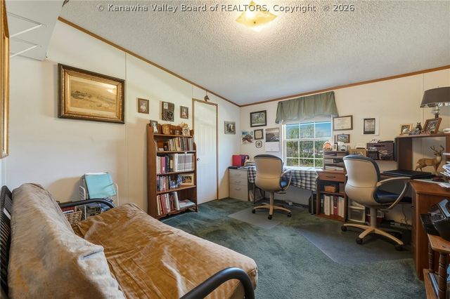 2435 US Route 60, Hurricane, WV 25526