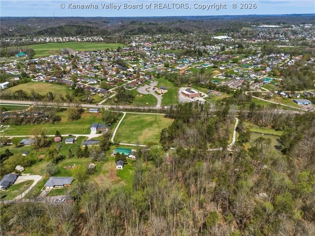2435 US Route 60, Hurricane, WV 25526
