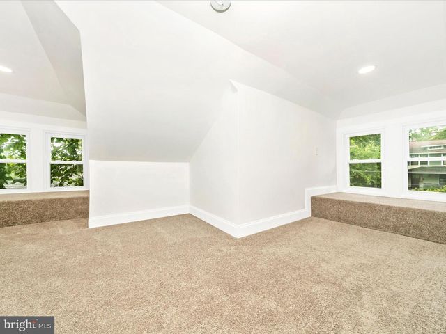 3003 20TH ST NE, Washington, DC 20018