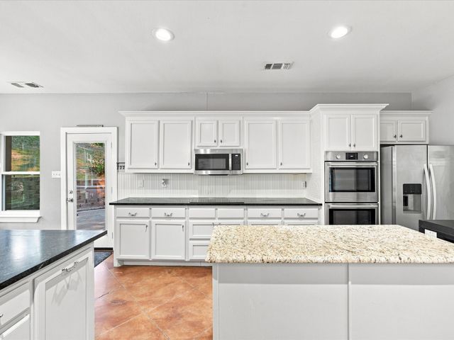 113 Oak Branch Court, Waxahachie, TX 75167