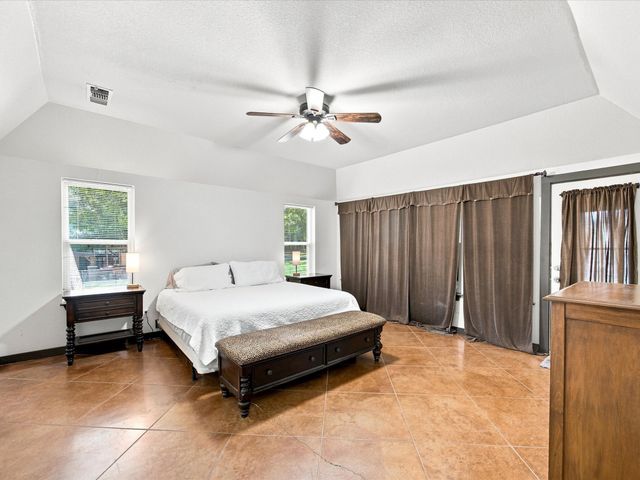 113 Oak Branch Court, Waxahachie, TX 75167