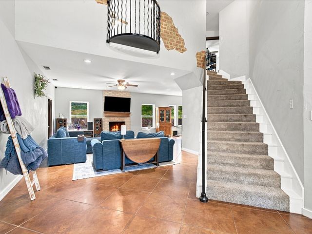113 Oak Branch Court, Waxahachie, TX 75167