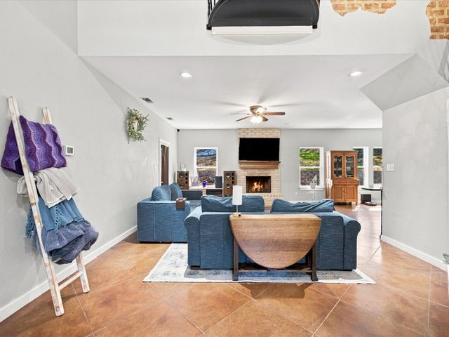 113 Oak Branch Court, Waxahachie, TX 75167