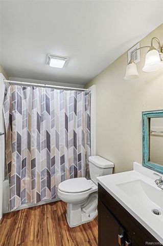 532 E Broad Street, Linden, MI 48451