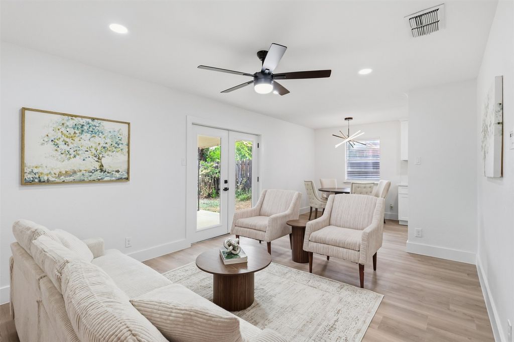 3205 Fargo Court, Fort Worth, TX 76133 — photo 4