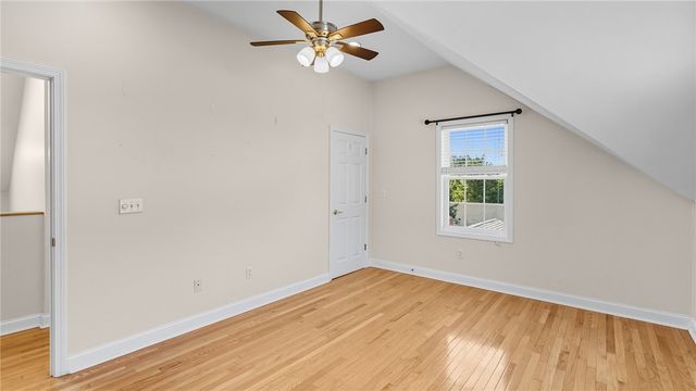 106 Cedar Avenue, Portsmouth, RI 02871