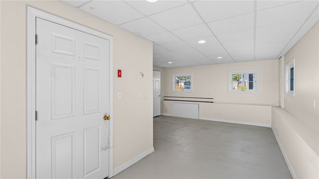 106 Cedar Avenue, Portsmouth, RI 02871