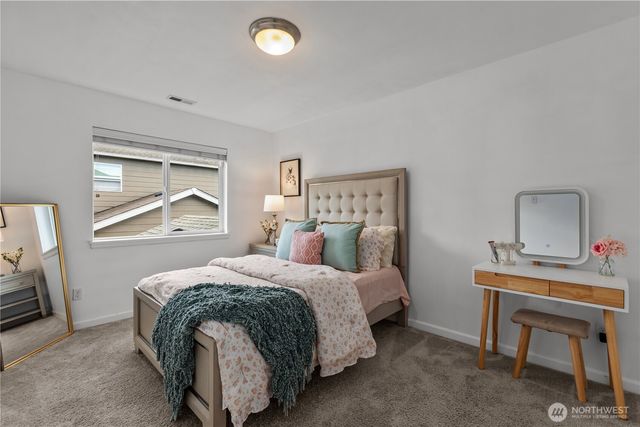14225 3rd Avenue W, Everett, WA 98208