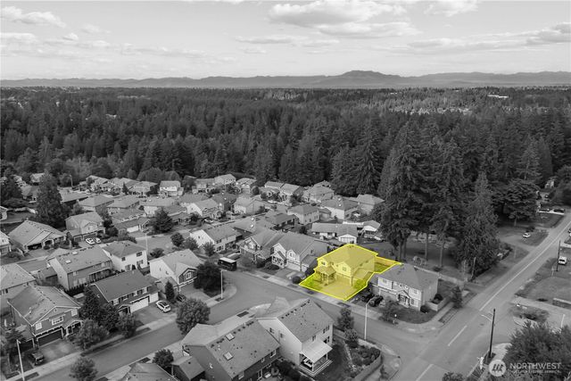 14225 3rd Avenue W, Everett, WA 98208