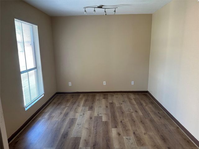 10100 S Gessner Road 414, Houston, TX 77071