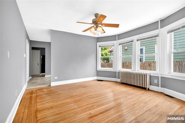 423 Closter Dock Road, Closter, NJ 07624