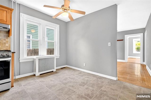 423 Closter Dock Road, Closter, NJ 07624