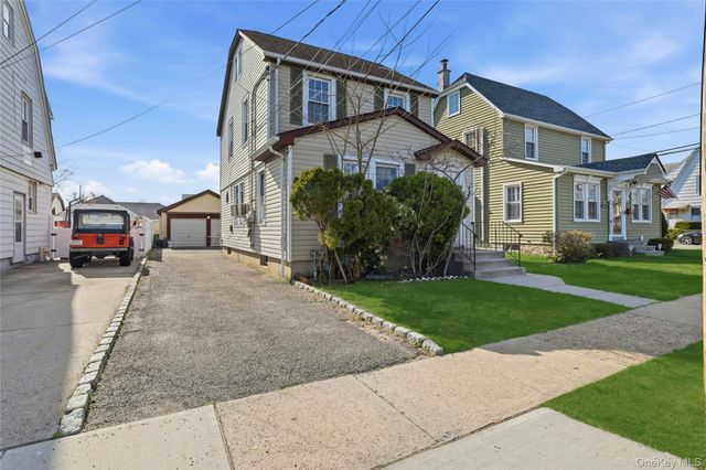160 Broad Street, Williston Park, NY 11596