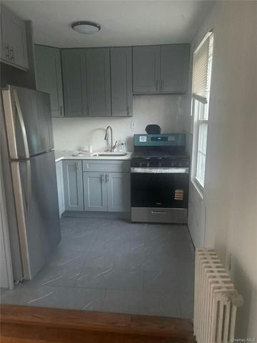 160 Broad Street, Williston Park, NY 11596