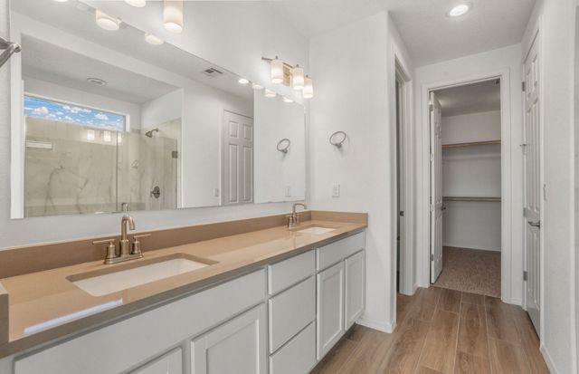 21 Goldentail, Santa Fe, NM 87508