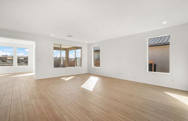 21 Goldentail, Santa Fe, NM 87508