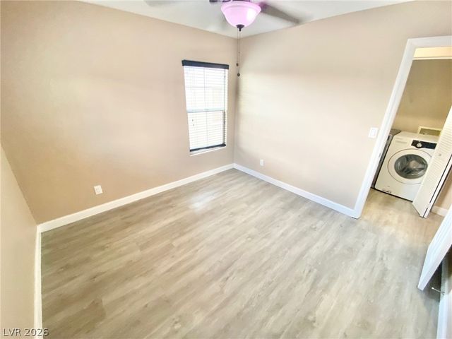 1060 Paradise Coach Drive, Henderson, NV 89002