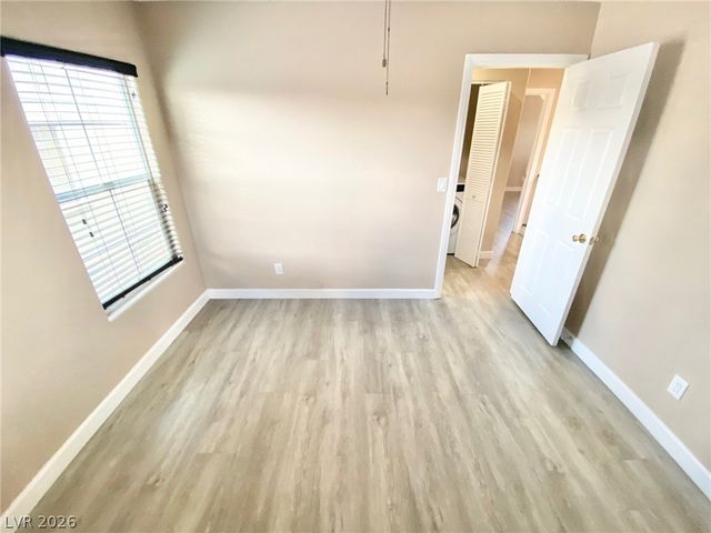 1060 Paradise Coach Drive, Henderson, NV 89002