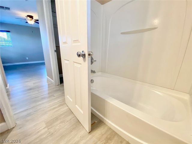 1060 Paradise Coach Drive, Henderson, NV 89002