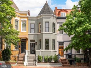 1206 C STREET, Washington, DC 20002