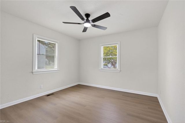 907 Albert AVE, Norfolk, VA 23513