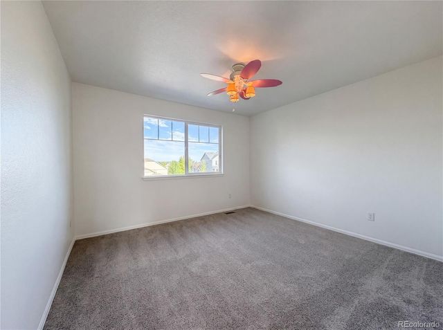 8585 Raspberry Drive, Longmont, CO 80504