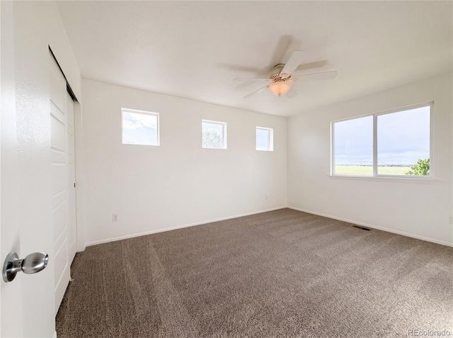 8585 Raspberry Drive, Longmont, CO 80504