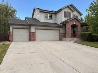 8585 Raspberry Drive, Longmont, CO 80504