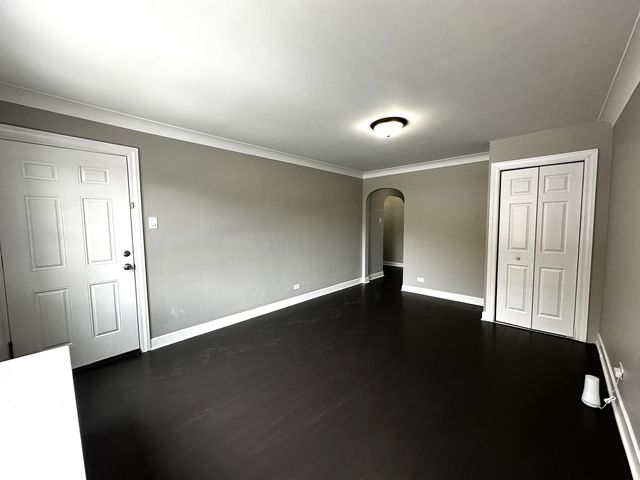 6549 S Keeler Avenue, Chicago, IL 60629